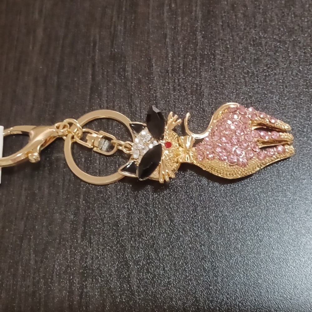 Chic Gold and Pink Cat Keychain
